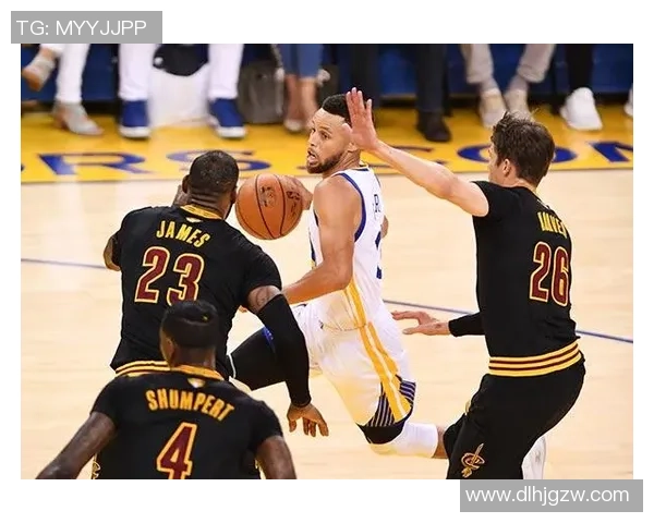 2016至2017赛季勇士队与黄蜂队精彩对决回顾与分析