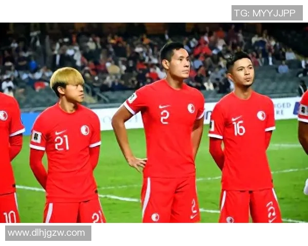 克罗日与罗马的激烈对决揭示足球战术与团队精神的较量