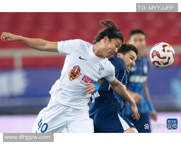 中超焦点战鲁能迎战大连全力争胜展现球队实力与斗志