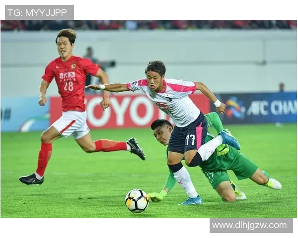 大阪樱花与恒大足球队对决分析及战术特点探讨