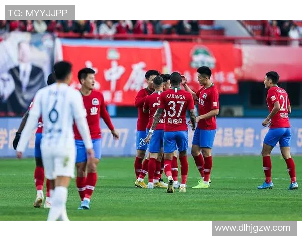 建业与广州富力对决分析两队战术特点及近期状态解析