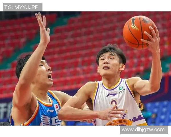 王泉泽的篮球之路从青涩少年到CBA明星的成长故事