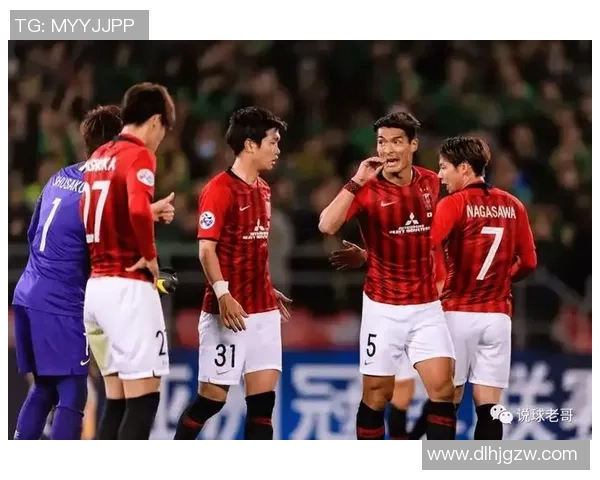 鹿岛鹿角对阵河床的精彩较量揭示了足球战术与团队合作的重要性