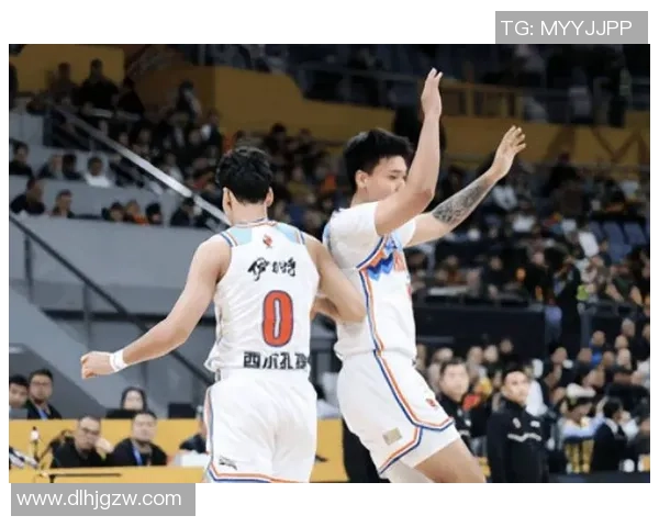 CBA新疆队与广厦队全场精彩对决回顾及赛后分析 CBA新疆队与广厦队全场精彩对决回顾及赛后分析