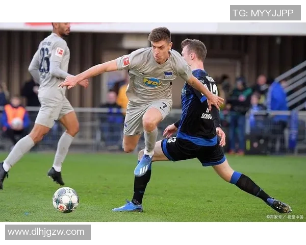 矿工队与费耶诺德的激烈对决揭示足球战术与团队精神的较量